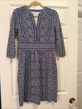 J McLaughlin Blue and White Geometric Print Dress